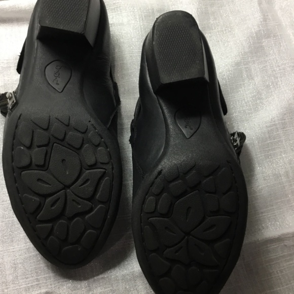 Women’s ankle boots size 7.5M - Picture 3 of 7